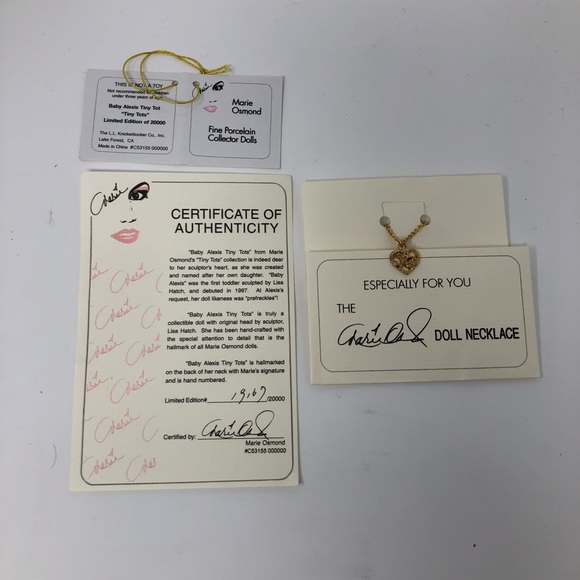 Marie Osmond set of 4 Tiny Tot dolls - Picture 14 of 14